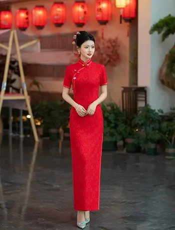 2025新款外嫁女回娘家短袖中式礼仪迎宾颁奖旗袍中国红开叉走秀商品大图