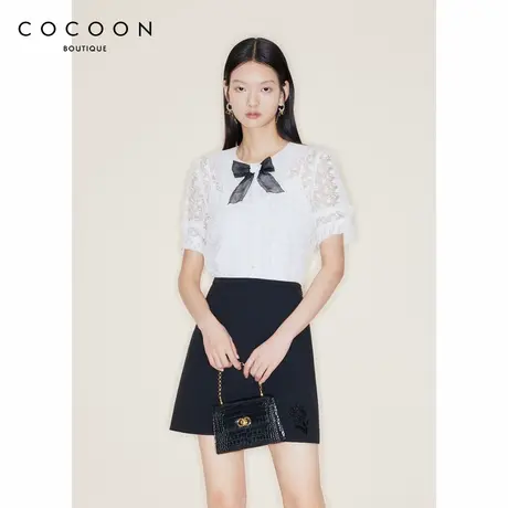 COCOON商场同款2024夏季新款女蝴蝶结领子装饰蕾丝俏皮浪漫衬衫图片
