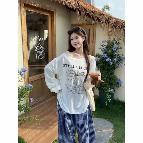 2025春装新款慵懒风露肩微透长袖T恤女夏季宽松印花防晒罩衫上衣图片