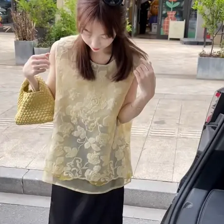 新中式复古提花网纱圆领无袖背心衬衫女2025夏季新款百搭盘扣上衣商品大图