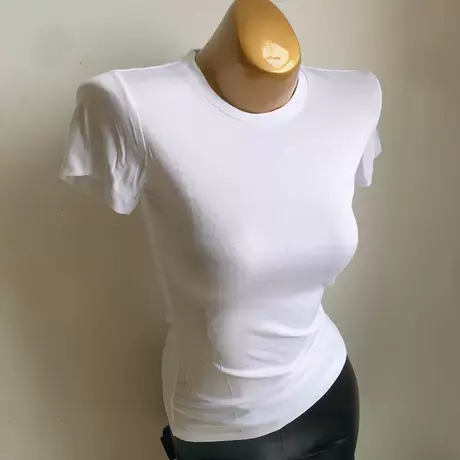 2022夏网红紧身高弹力显胸上衣女亲肤修身显瘦短袖T恤显身材贴身图片