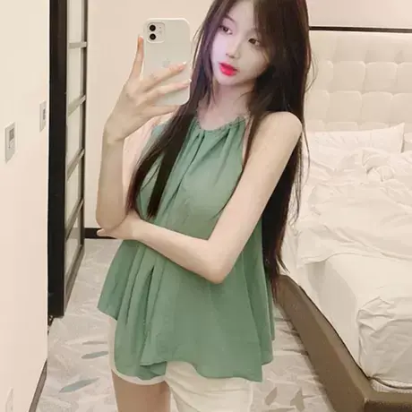 清凉露肩性感军绿色上衣网红无袖挂脖吊带舞蹈服装雪纺宽松罩衫薄图片