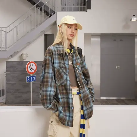 设计感复古格子衬衫女春秋2025新款潮牌长袖上衣宽松小众情侣衬衣图片