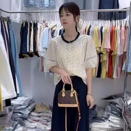 2025夏季韩版百搭花边撞色圆领短袖衬衫女宽松显瘦蕾丝拼接上衣潮商品大图