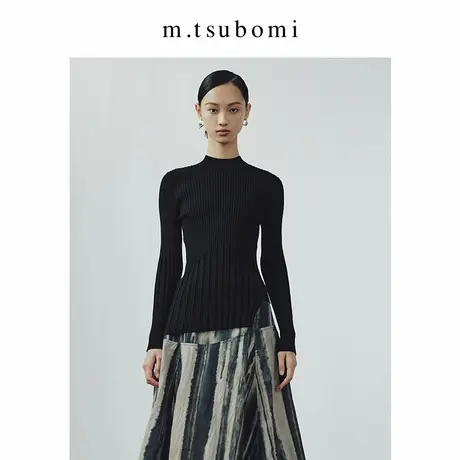 子苞米黑色修身圆领针织打底2024春新款不规则设计感高领套头衫女图片