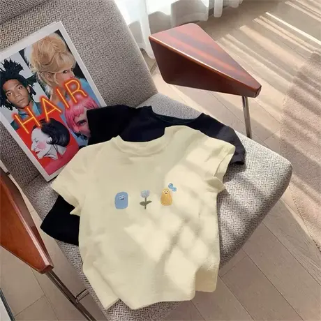 日系奶呼嫩黄色短袖t恤女夏季2025新款正肩显瘦短款辣妹体恤上衣商品大图