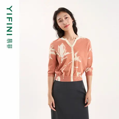 [专柜同款]Yifini/易菲时尚简约五分袖宽松V领针织衫女短款毛衫春图片