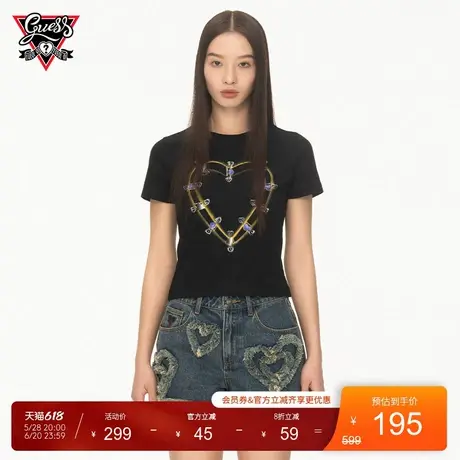 【GUESS x YUEQI QI联名系列】女士爱心别针印花修身正肩短袖T恤图片