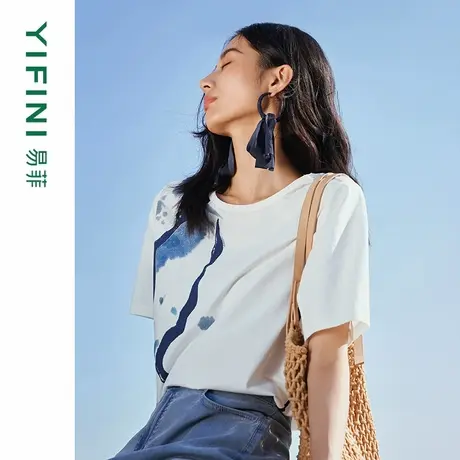 [专柜同款]Yifini/易菲索罗娜波浪纹印花宽松短款百搭T恤短袖上衣商品大图
