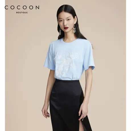 100%纯棉 商场同款 可可尼COCOON夏季新款浅蓝图案手工钉珠T恤女图片