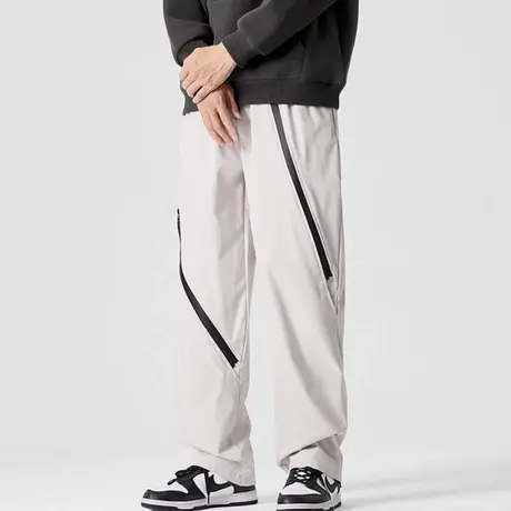 美式潮流冲锋裤男士2024新款户外登山防风防水高街痞帅宽松休闲裤图片