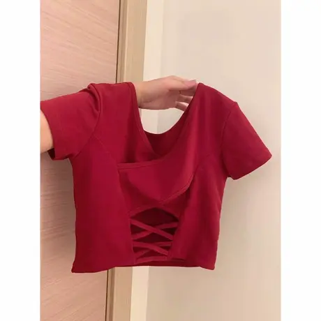 辣妹正肩短袖T恤女夏季韩版修身短款半袖露背带胸垫高级感上衣商品大图