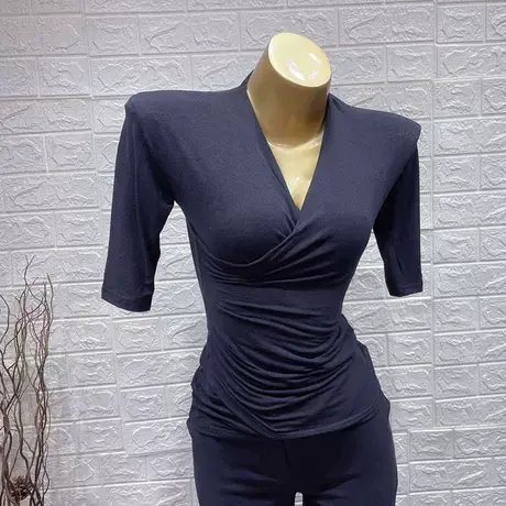 韩国ins气质Ｖ领五分袖t恤上衣女修身收腰内搭打底衫上衣秋季薄图片