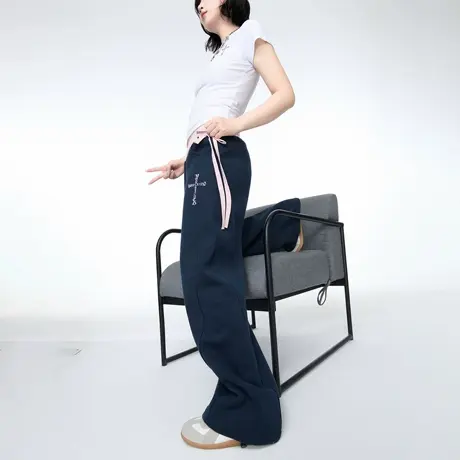 美式潮牌宽松休闲运动卫裤女春秋季2025新款撞色抽绳直筒阔腿长裤图片
