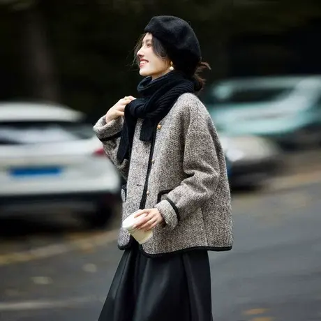 时尚气质淑女小香风短款羽绒服女2024冬季新品加厚保暖小众外套商品大图