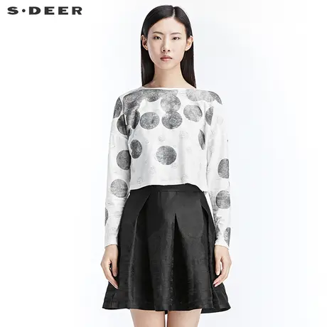sdeer圣迪奥2018秋季女宽松抽丝做破印花短款T恤S17180281图片