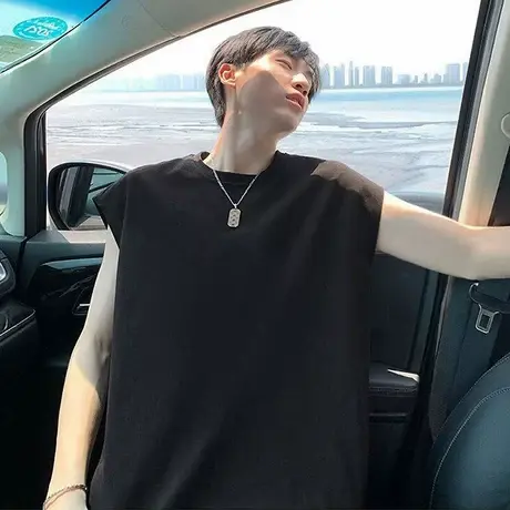 背心男夏季2025新款运动宽松透气体恤潮牌美式休闲健身坎肩上衣服图片