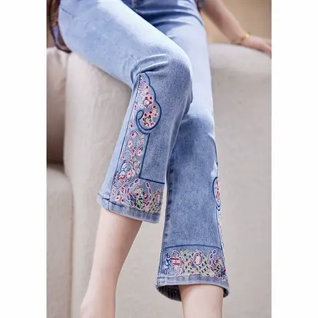 宝诗黎【新品价188元】刺绣拼接七分牛仔裤AUP6010商品大图