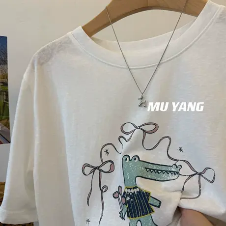 韩国新品 薄料凉爽雪花棉 小鳄鱼印花卡通短袖T恤女休闲圆领上衣图片