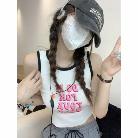多巴胺甜辣风字母无袖背心女内搭2025新款吊带修身短上衣外穿夏季图片