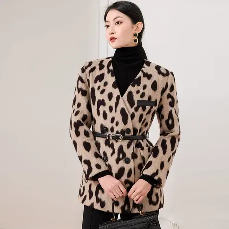 希区瑞普新款高端简约无领羊毛呢驼绒大衣女名媛宽松V领豹纹图片