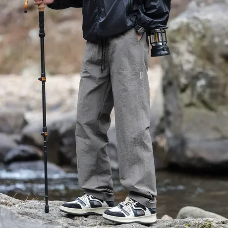 回力男士冰丝休闲裤子2025夏季薄款速干阔腿裤运动宽松直筒工装裤图片