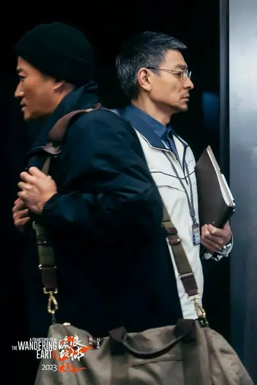 3亿票房领跑春节档,口碑爆棚的引来观众直呼,这绝对是春节档值回票价