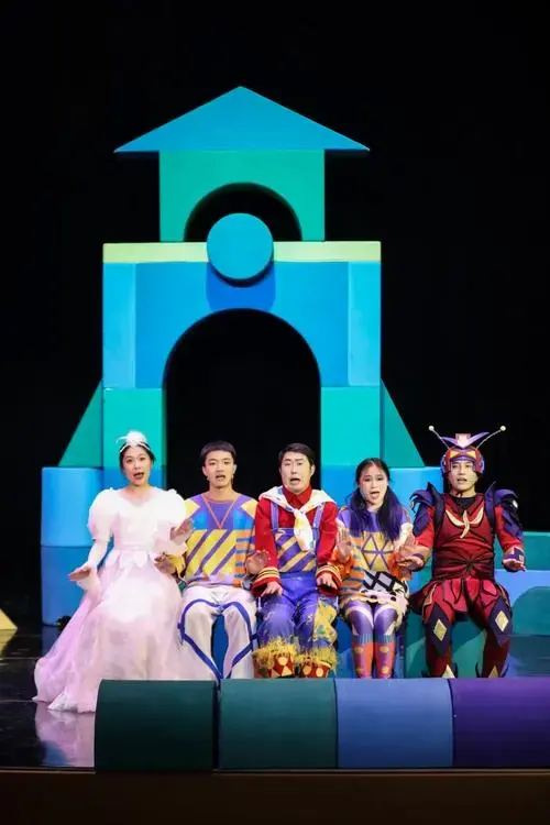 打开想象的翅膀 原创儿童音乐剧《想象王国的糖果屋》今日首演