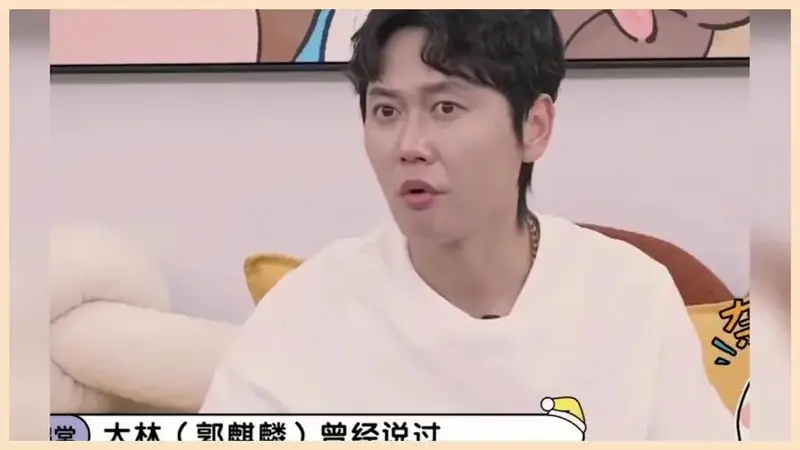 德云社有多讲究规矩?张云雷端茶倒水3年,孟鹤堂给师父下跪认错