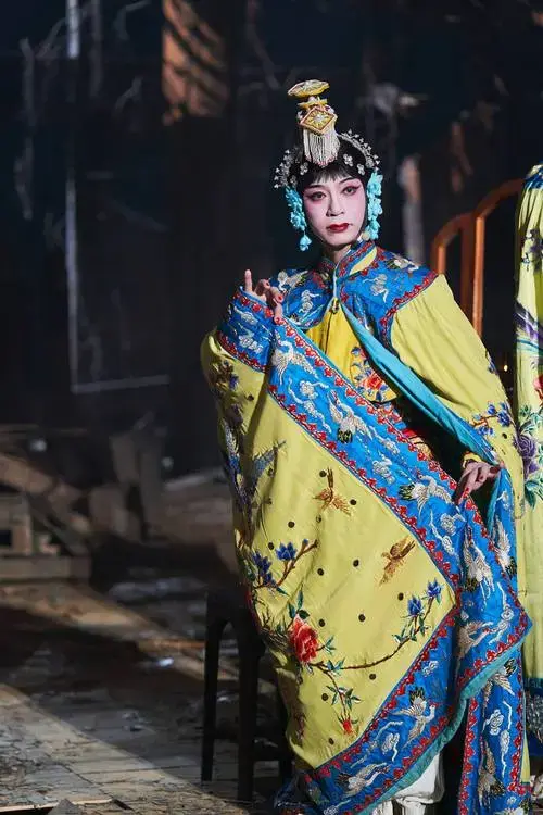 李克勤黑泽良平秦昊京剧版《兰亭序》 沉浸式演绎戏中故事