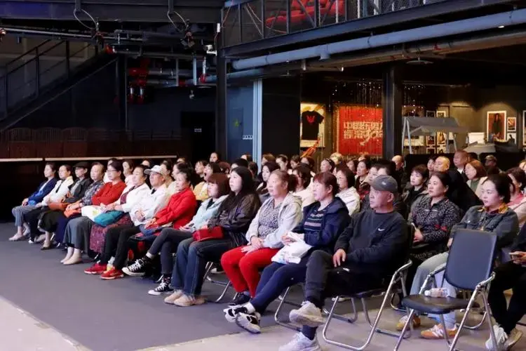 国家大剧院百场公益演出走进崔各庄,奏响高雅艺术乐章