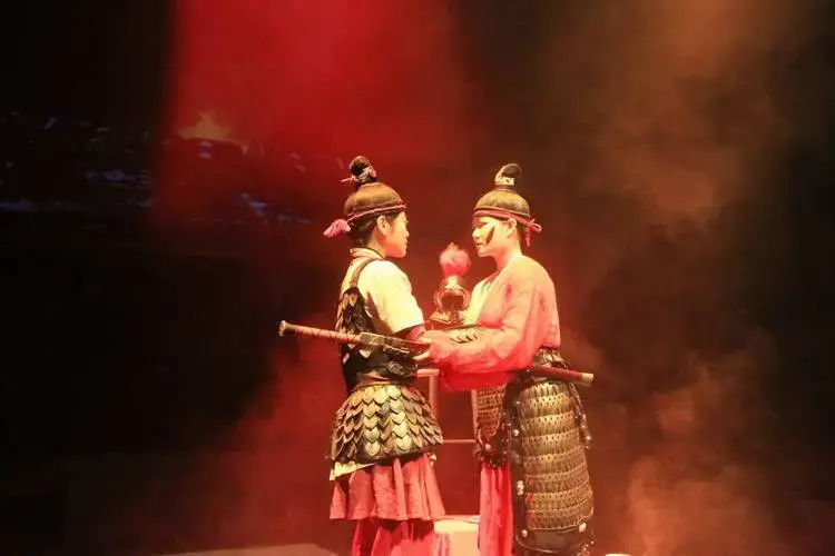 娘子关沉浸式演出《遇见娘子关》,穿越千年的视听盛宴,震撼心灵