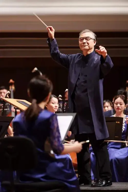 名誉院长赵季平《风雅颂之交响》音乐作品出版首发式及音乐会在西安