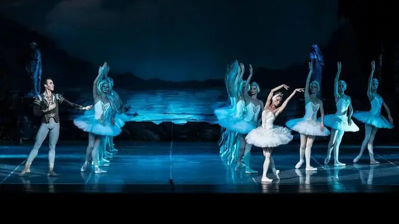 古典芭蕾舞剧《天鹅湖》2024年5月21日 将在滨州大剧院上演