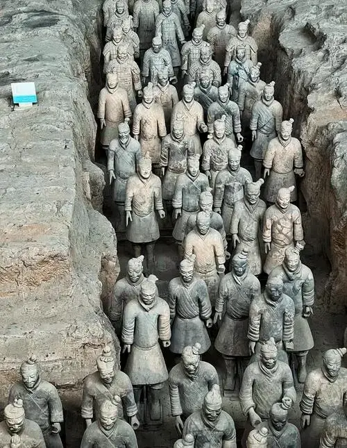 秦始皇兵马俑:千年地下军团