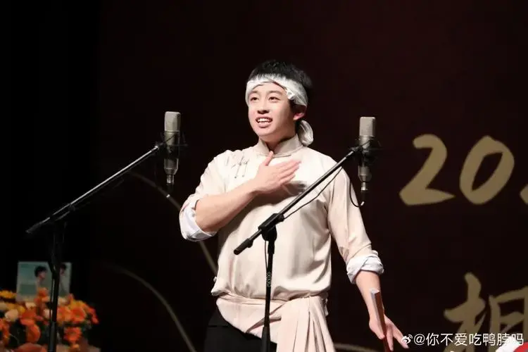 德云社张九龄[超话]# 20240615哈尔滨《拉洋片》 有钱的人家卖骡眄