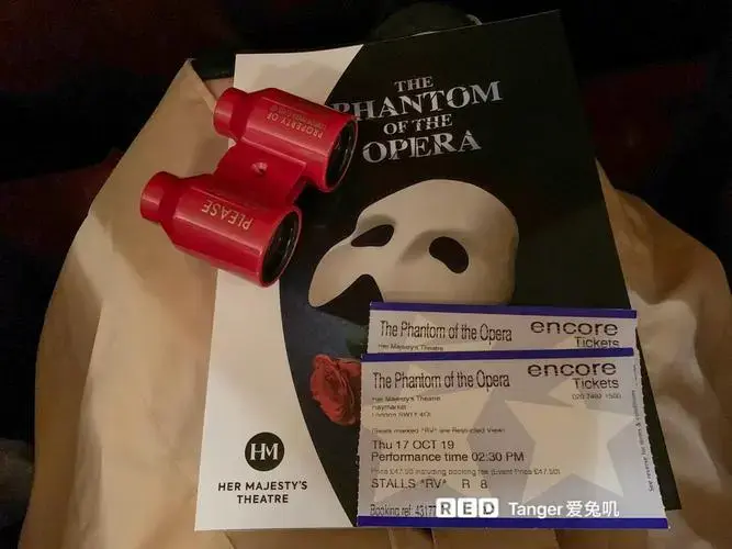 《歌剧魅影》开始吧,之前看过购票攻略,渠道还是蛮多的:1⃣️