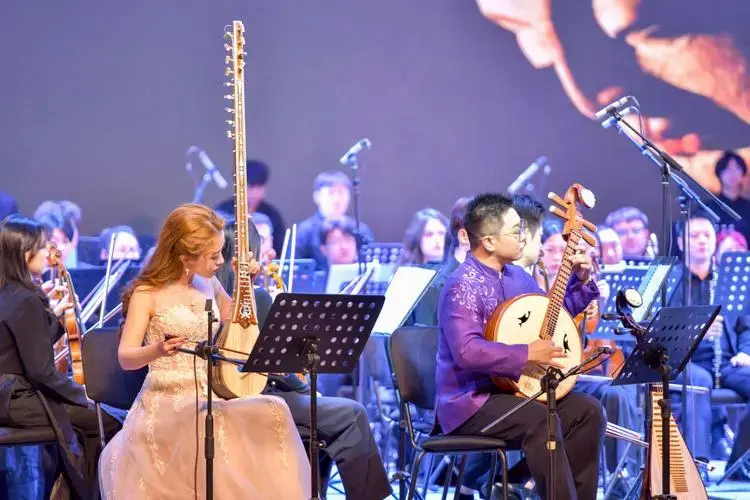 武汉音乐学院原创作品《交响组曲:敦煌妙染四帧》走进兰州大学 两校