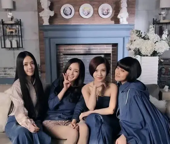 《小时代》四美10年后重聚,当年被嘲笑的郭敬明成为现实预言家