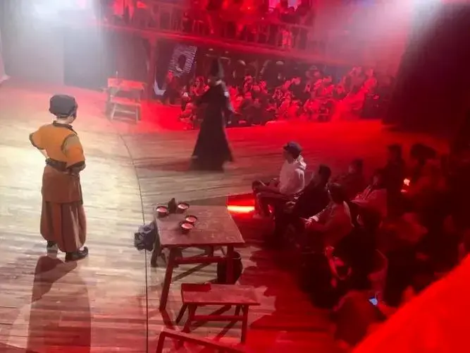 越剧《新龙门客栈》为何火到一票难求?主创团队揭秘