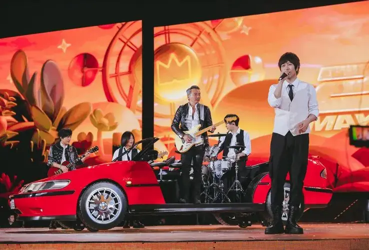五月天重返上海体育场 《回到那一天》11场演唱会再创新纪录