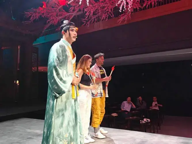 中西音乐剧在苏州开明大戏院跨界对话 共赴文化交流盛宴