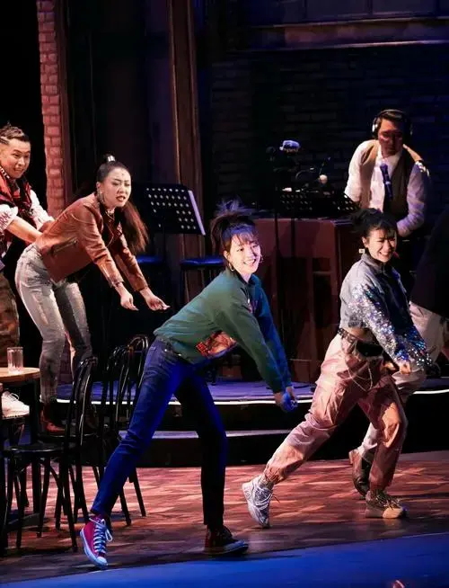 白百何音乐剧圆满落幕 唱跳演俱佳票房口碑双丰收