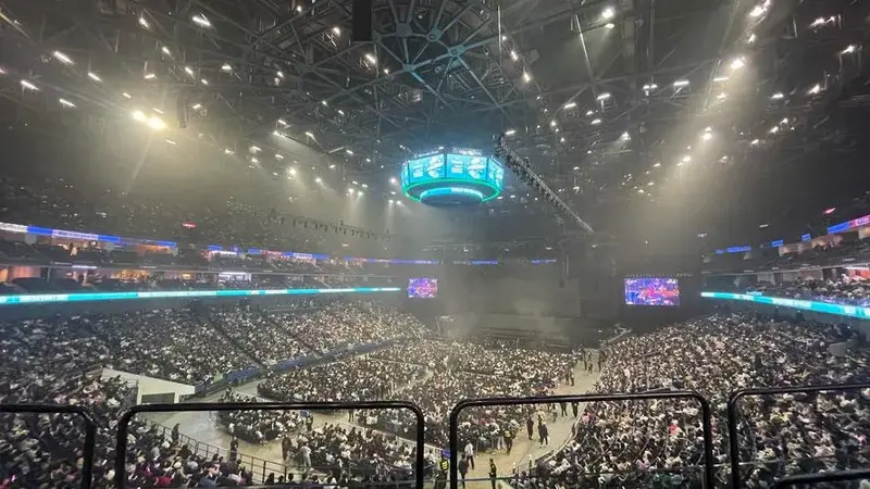 揭秘梅赛德斯奔驰文化中心包厢位演唱会视角