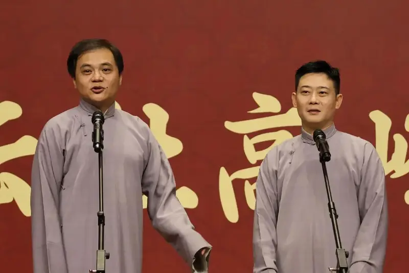 31高峰,栾云平长春相声专场盛况.德云社