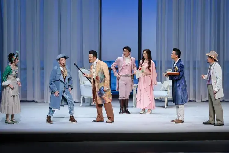 艺评︱《一仆二主》:经典喜剧新演,再现不朽魅力