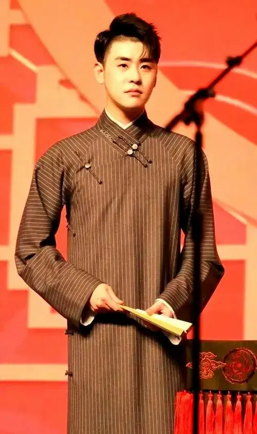 德云社相声演员与他们的经典小曲盘点