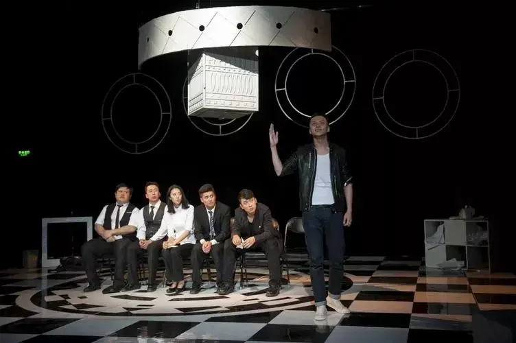 2021喜剧《你好打劫》西安站演出详情及订票方式