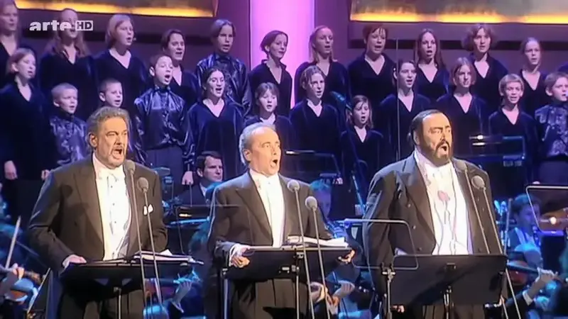世界三大男高音演唱歌曲《铃儿响叮当》,祝你圣诞快乐!