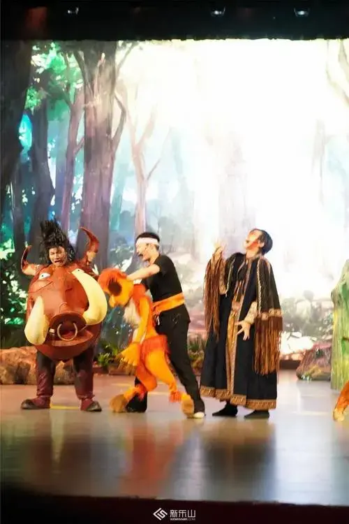 大型奇幻冒险儿童舞台剧狮子的荣耀圆满上演
